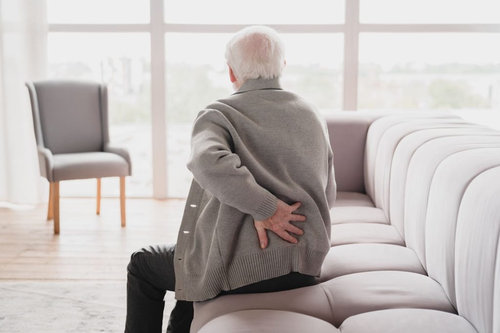 osteoporosis symptoms.